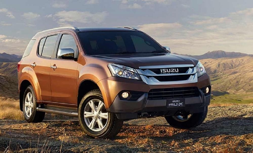 gia xe o to isuzu moi nhat thang 12020