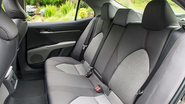 toyota carmy 2019 bi trieu hoi tai chau au do loi day dai an toan