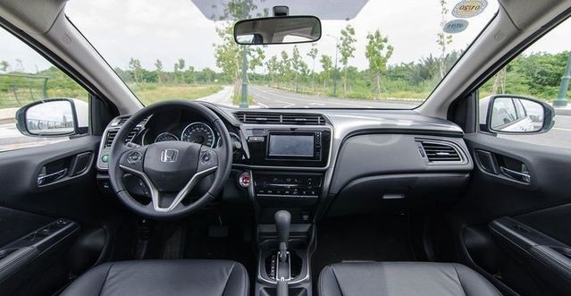 xe tam gia 500 trieu mua honda city hay kia soluto choi tet 2020