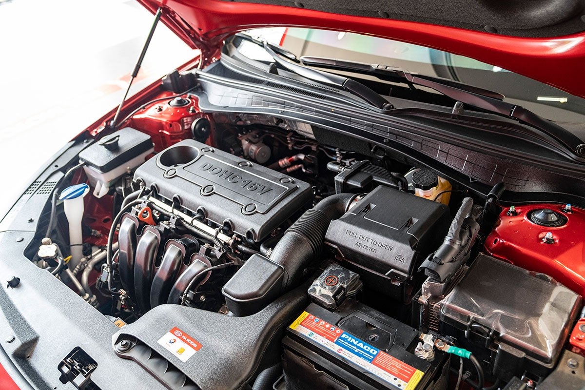 tam gia tren 800 trieu chon mazda3 hay kia optima