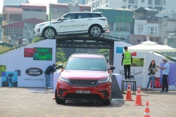 gia xe o to land rover moi nhat thang 32020 tu 28 toi 115 ty dong
