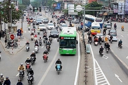 Mức xử phạt lái xe sai làn đường mới nhất năm 2020