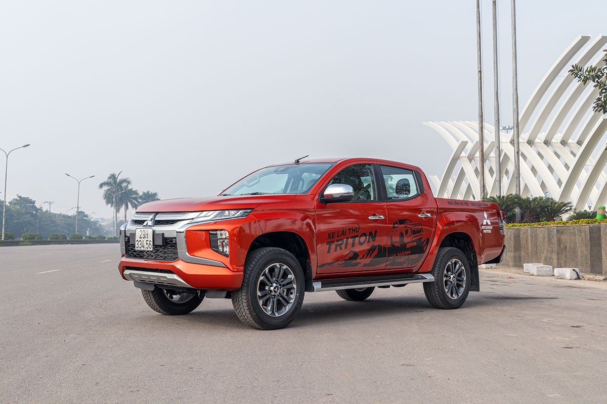 top xe phan khuc ban tai thang 22020 ford ranger tiep tuc dan dau