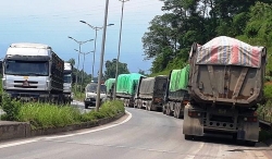 Mức xử phạt xe chở quá tải mới nhất năm 2020