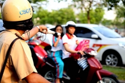 Mức xử phạt không chấp hành hiệu lệnh của Cảnh sát giao thông mới nhất năm 2020