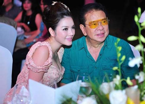 dan bo me anh chi nuoi ngoai quoc toan dai gia cua ly nha ky