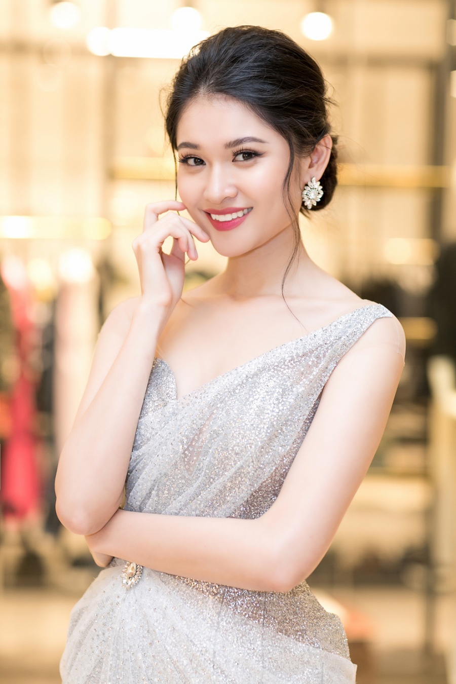 do my linh va loat nguoi dep tung dinh scandal va mieng