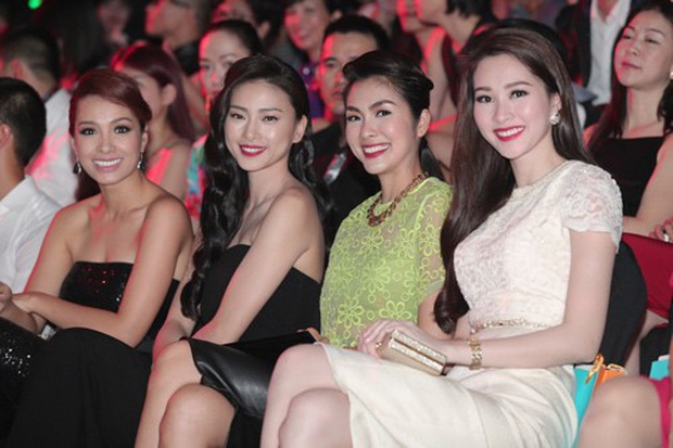 Tin giải trí sao Việt hôm nay (27/9): Đàm Vĩnh Hưng lên tiếng về tin đồn rao bán biệt thự triệu đô tin giai tri sao viet hom nay 279 dam vinh hung len tieng ve tin don rao ban biet thu trieu do