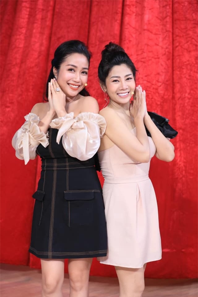 Tin giải trí sao Việt hôm nay (28/9): Ngọc Trinh công khai bạn trai, Bảo Thanh trổ tài ca hát tin giai tri sao viet hom nay 289 ngoc trinh cong khai ban trai bao thanh tro tai ca hat