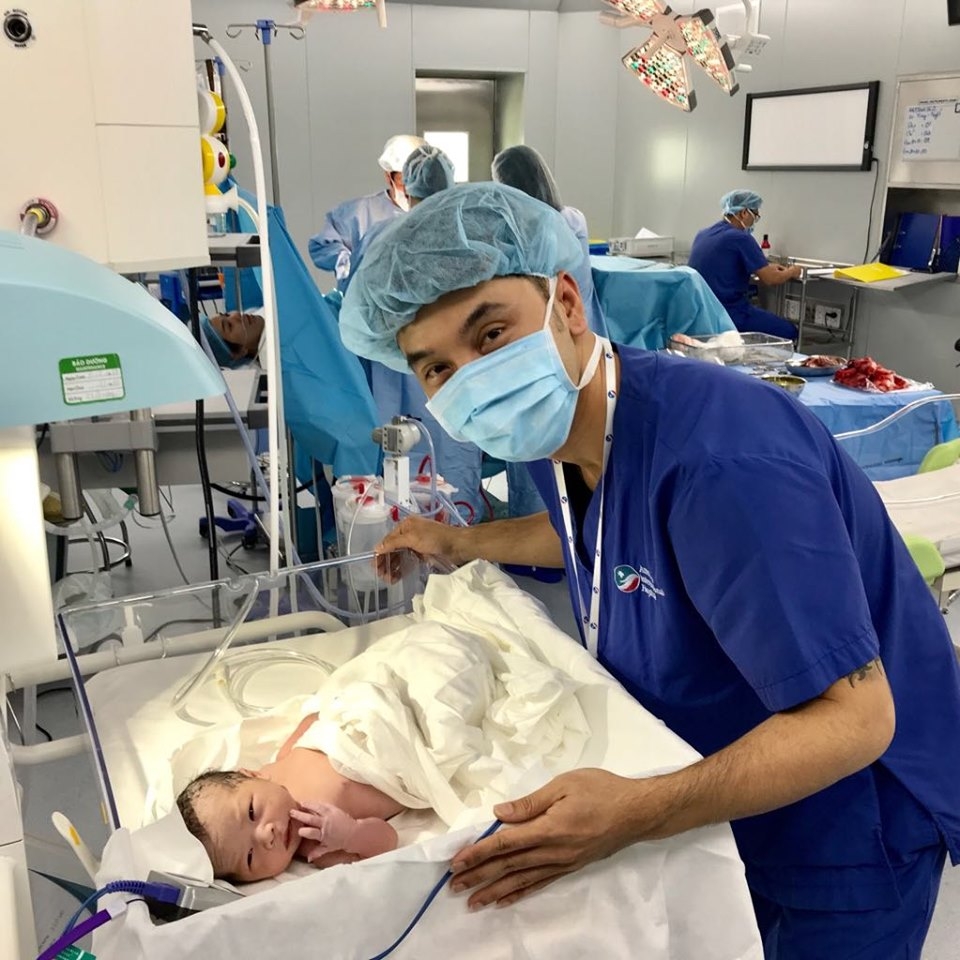 Tin giải trí sao Việt hôm nay (1/10): Sơn Tùng M-TP bị rách quần khi biểu diễn? tin giai tri sao viet hom nay 110 son tung m tp bi rach quan khi bieu dien