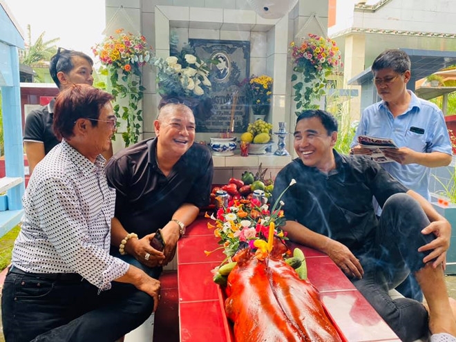 Tin giải trí sao Việt hôm nay (5/10): Tim tái ngộ Trương Quỳnh Anh tin giai tri sao viet hom nay 510 tim tai ngo truong quynh anh quynh nga khoe eo con kien 55cm