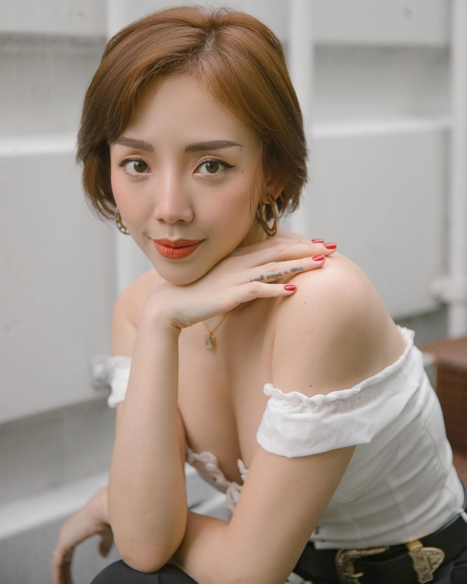 tin giai tri sao viet hom nay 1310 mai phuong thuy hoi ngo ngoc han ngoc trinh lai phat ngon gay soc