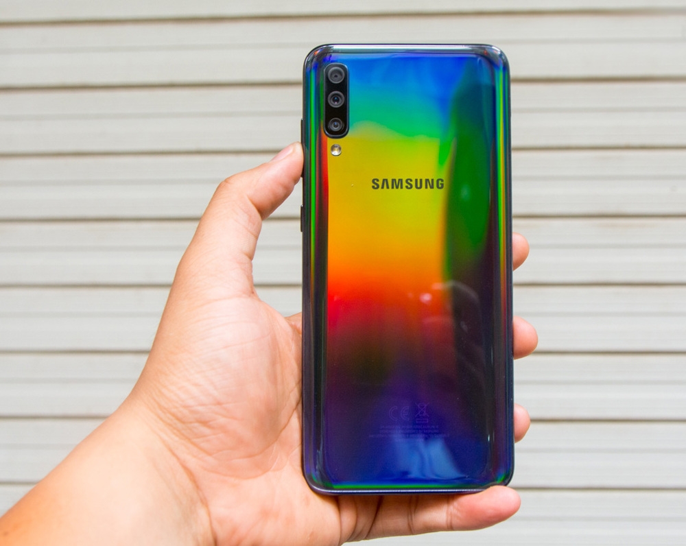 iphone xs max giam toi 4 trieu dong trong thang 122019