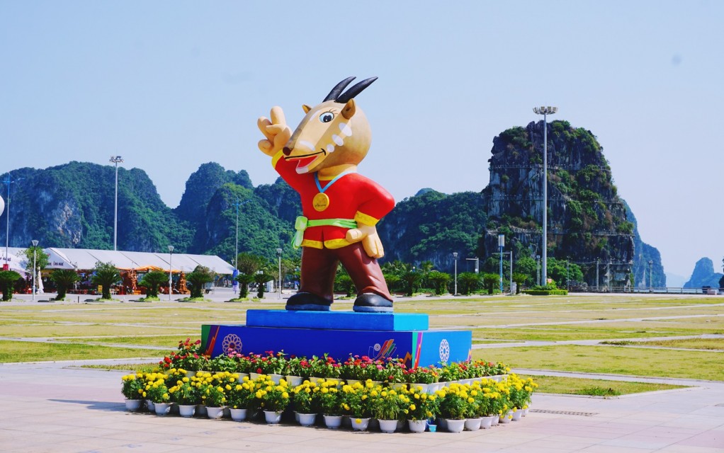 Quảng Ninh rực rỡ ch&agrave;o đ&oacute;n SEA Games 31