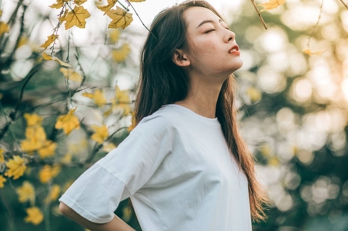 Tử vi hôm nay 5/1: Tuổi nào may mắn trong công việc