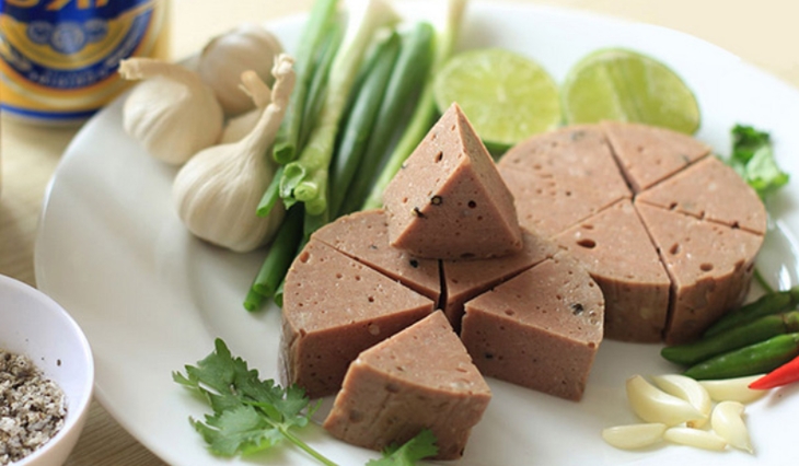 Những món ngon ngày Tết không thể thiếu ở miền Trung
