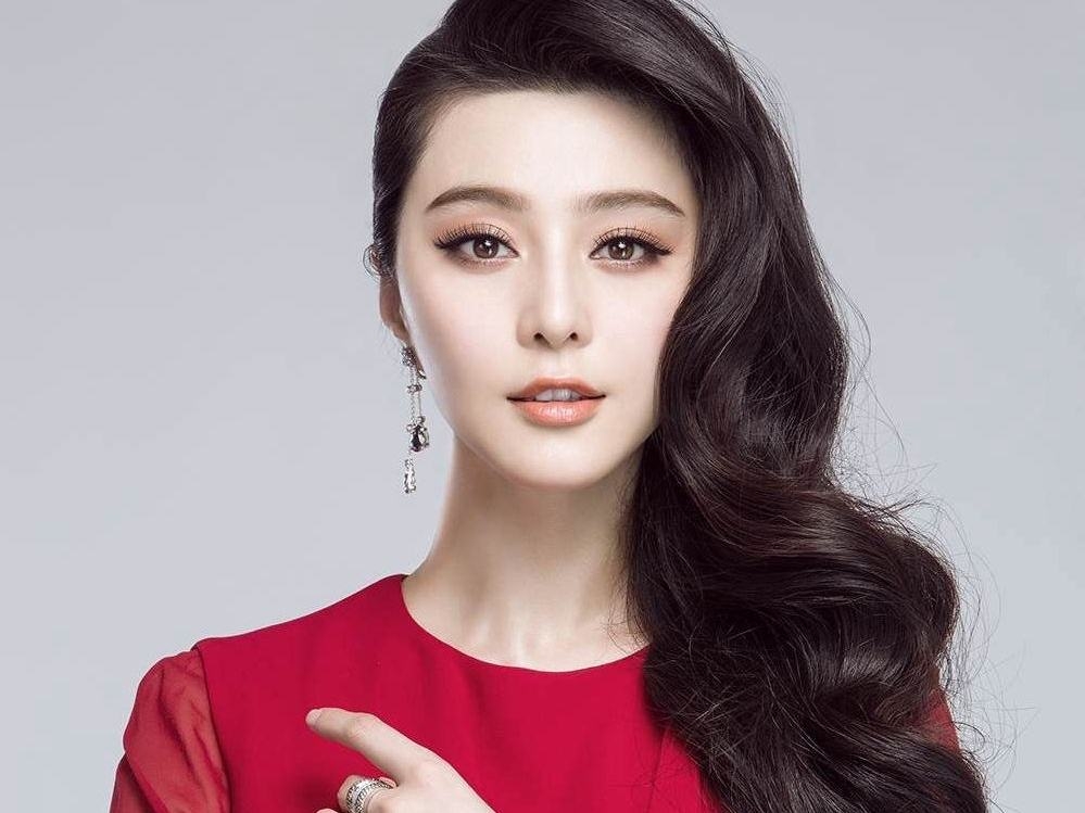 Tử vi hôm nay 26/2: Con giáp độc thân nào tìm thấy được tình yêu đúng ngày Rằm tháng Giêng?