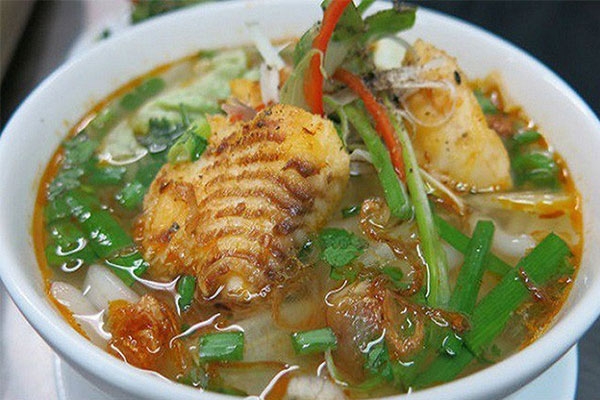 0438 banh canh ca loc hue