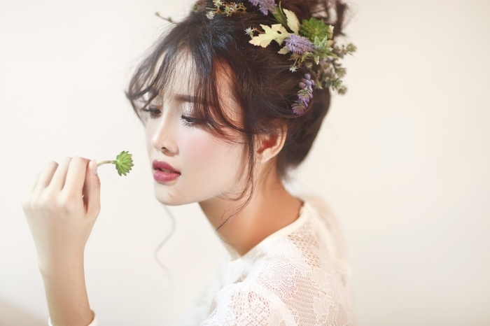 Tử vi hôm nay 23/8/2021: Con giáp nào may mắn được Quý nhan soi đường dẫn lối