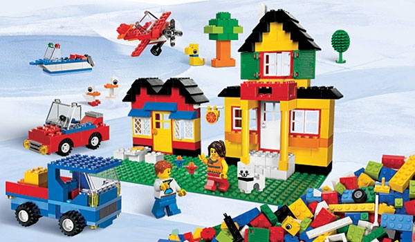 2813 1470296015bo me thong thai phan biet do choi lego that gia 350