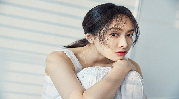 Tử vi hôm nay 12/10: Con giáp nào tìm được người trong mộng?