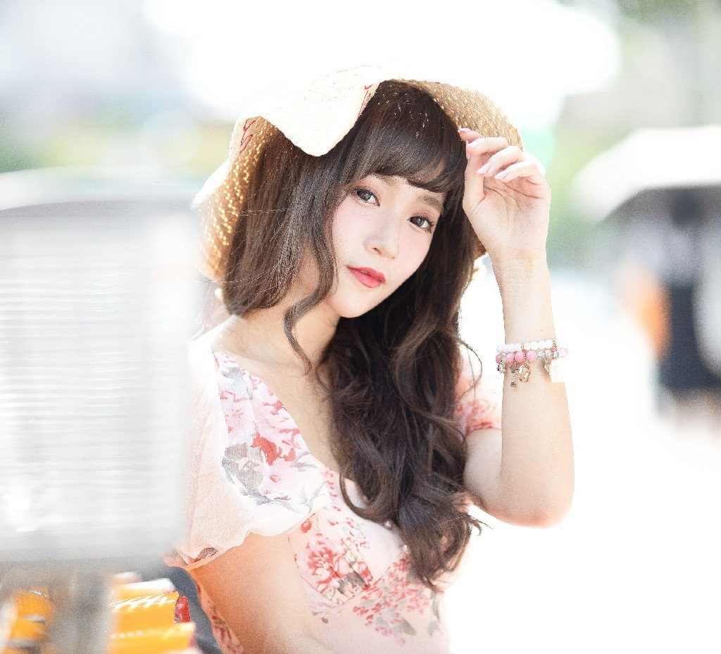 Tử vi hôm nay 15/9: Con giáp nào được cát tinh trợ mệnh, soi chiếu nhân duyên?​​​​​​​