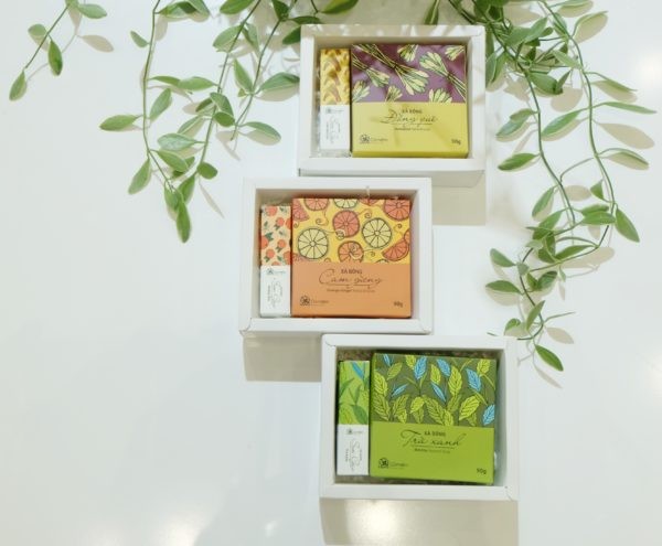 Quà ngày Nhà Giáo Việt Nam 20/11 đặc biệt dành tặng người yêu​​​​​​​