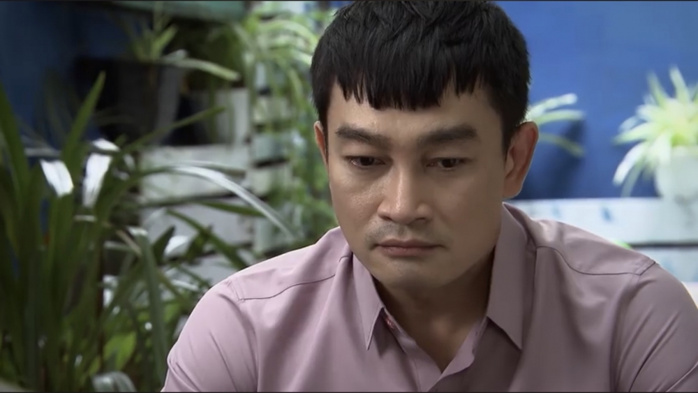 Lửa ấm - Tập 46 (tối 4/12): Quang thấy cô Ngọc tình tứ ôm bố Minh