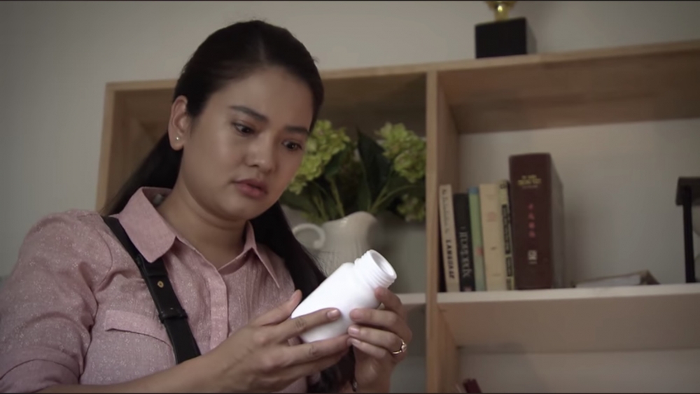 Lửa ấm - Tập 47 (tối 7/12): Thủy tiết lộ mình vô sinh và quyết ly hôn với Minh