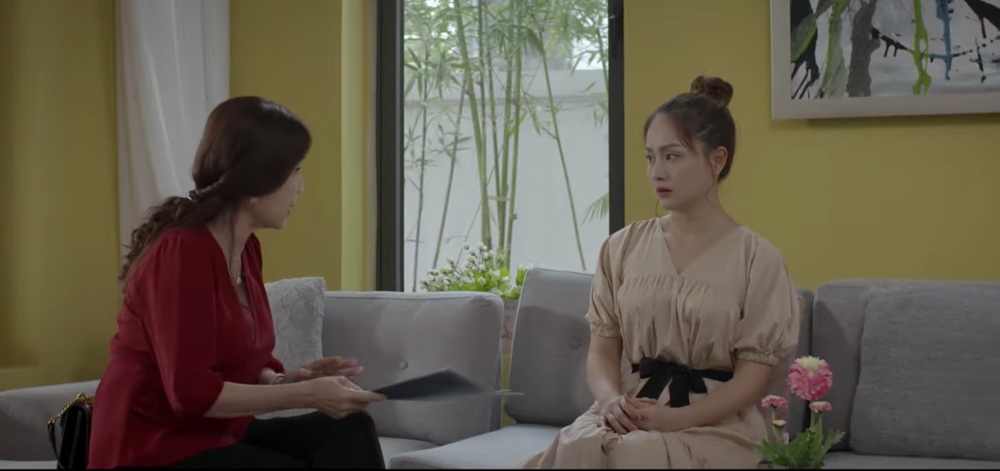 Trói buộc yêu thương - Tập 35 (tối 8/12): Hiếu đau khổ vì mẹ ruột xuất hiện