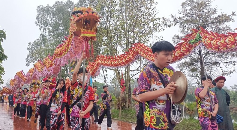 Cặp bánh tại Lễ hội đền Trần Thái Bình xác lập Kỷ lục Guinness Việt Nam Cặp bánh tại Lễ hội đền Trần Thái Bình xác lập Kỷ lục Guinness Việt Nam ảnh 2