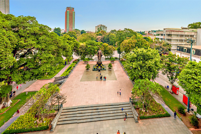 Khu vực tượng đài Lý Thái Tổ.  Ảnh: Trần Anh