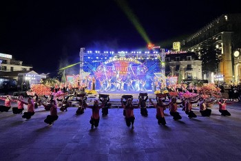 Sa Pa tổ chức nhiều hoạt động văn hóa mở màn du lịch hè hấp dẫn du khách