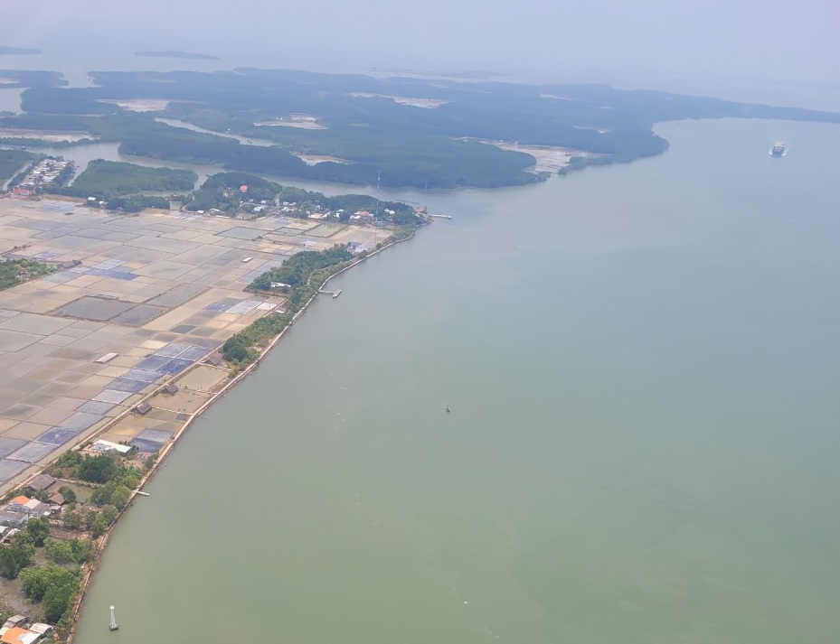 Khai thác tour du lịch Chú thích ảnh