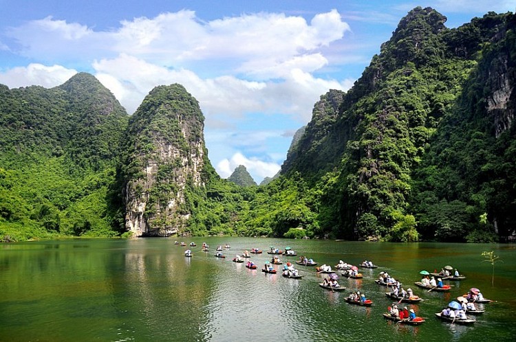 Quần thể danh thắng Tràng An, di sản Văn hóa và Thiên nhiên thế giới. Ảnh: Sở Du lịch tỉnh Ninh Bình