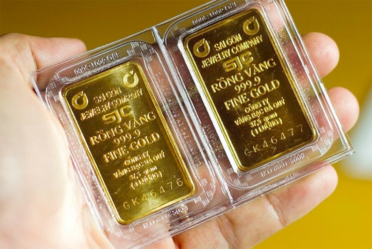 Giá vàng trong nước và quốc tế tăng cao. Ảnh: Báo Kinh tế và Môi trường