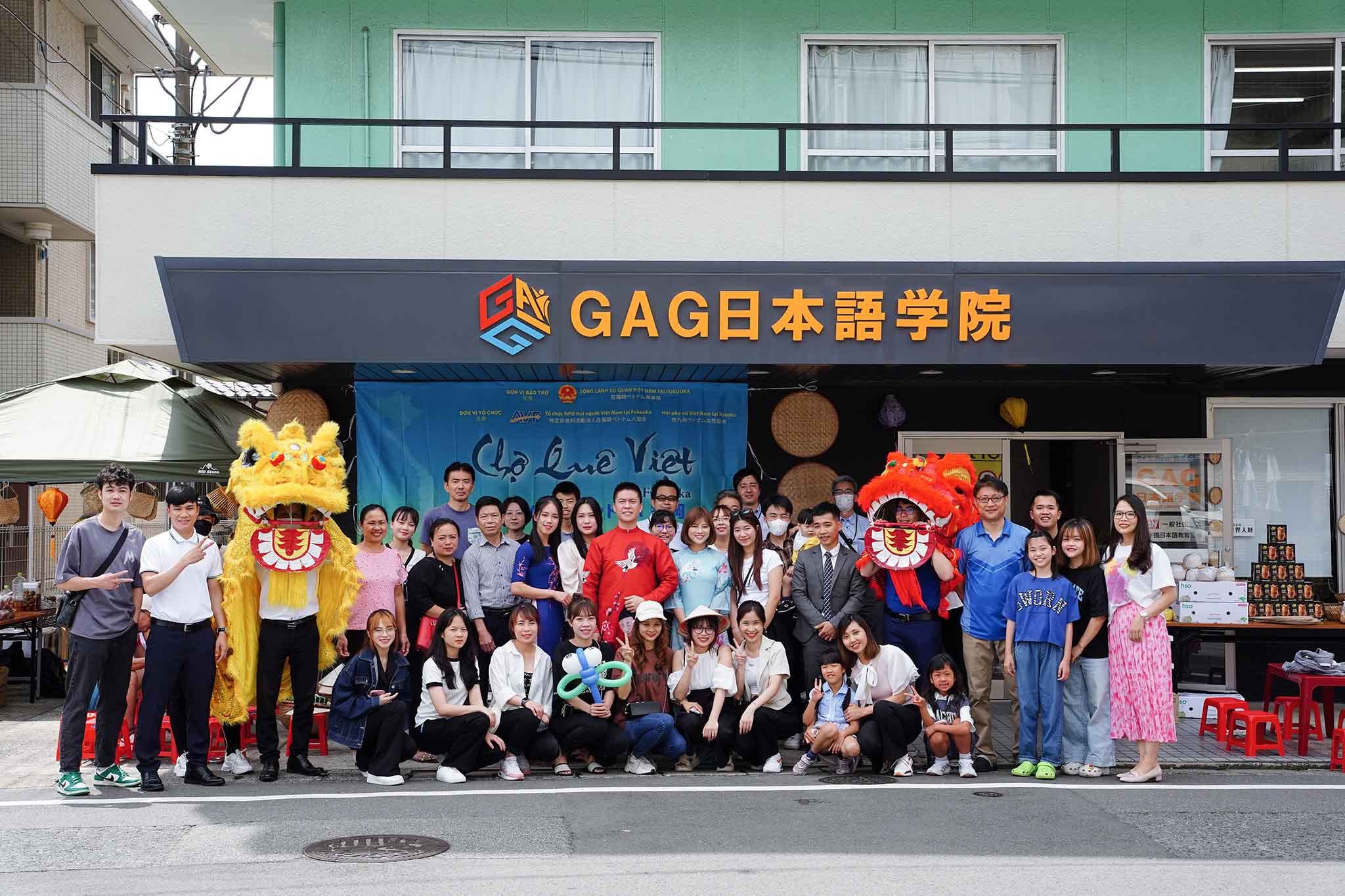 Phiên chợ quê Việt Nam được tái hiện giữa không gian thành phố Fukuoka, Nhật Bản