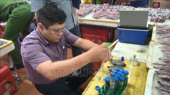 Giữ hình ảnh "tôm sạch Việt Nam"