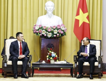 Chủ tịch nước Nguyễn Xuân Phúc tiếp Viện trưởng Tổng Viện Kiểm sát Liên bang Nga