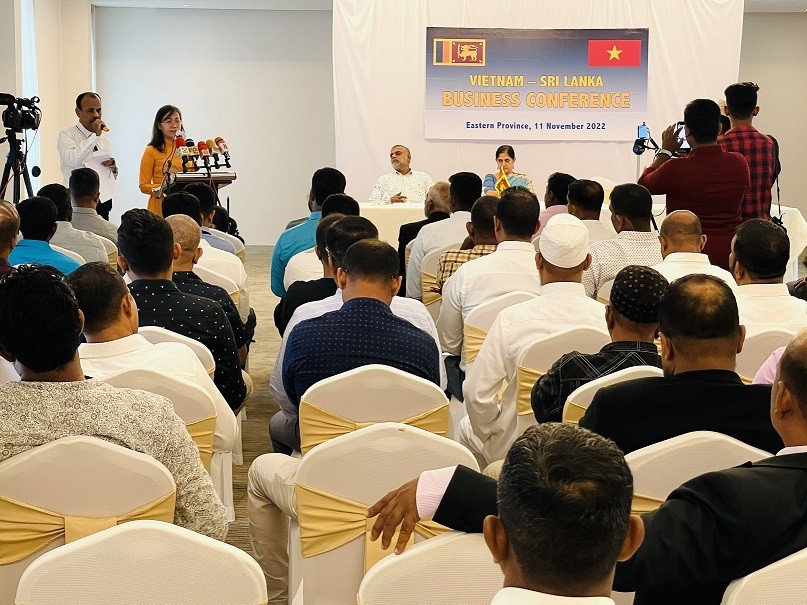 Ảnh 1. Toàn thể hội nghị