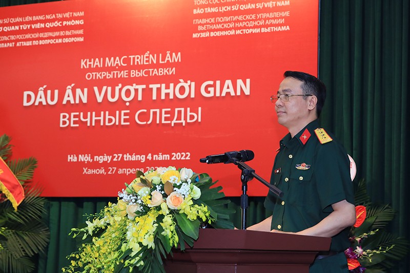 Khai mạc triển lãm ảnh “Dấu ấn vượt thời gian”