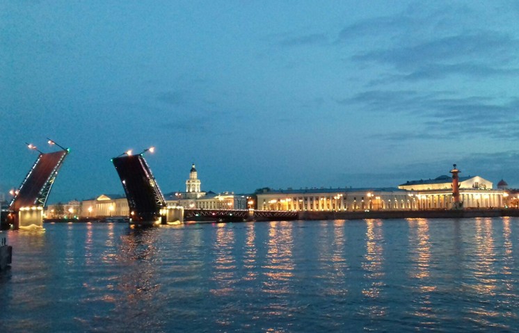 Saint-Peterburg - "Thủ đô văn hóa" của nước Nga hiện đại