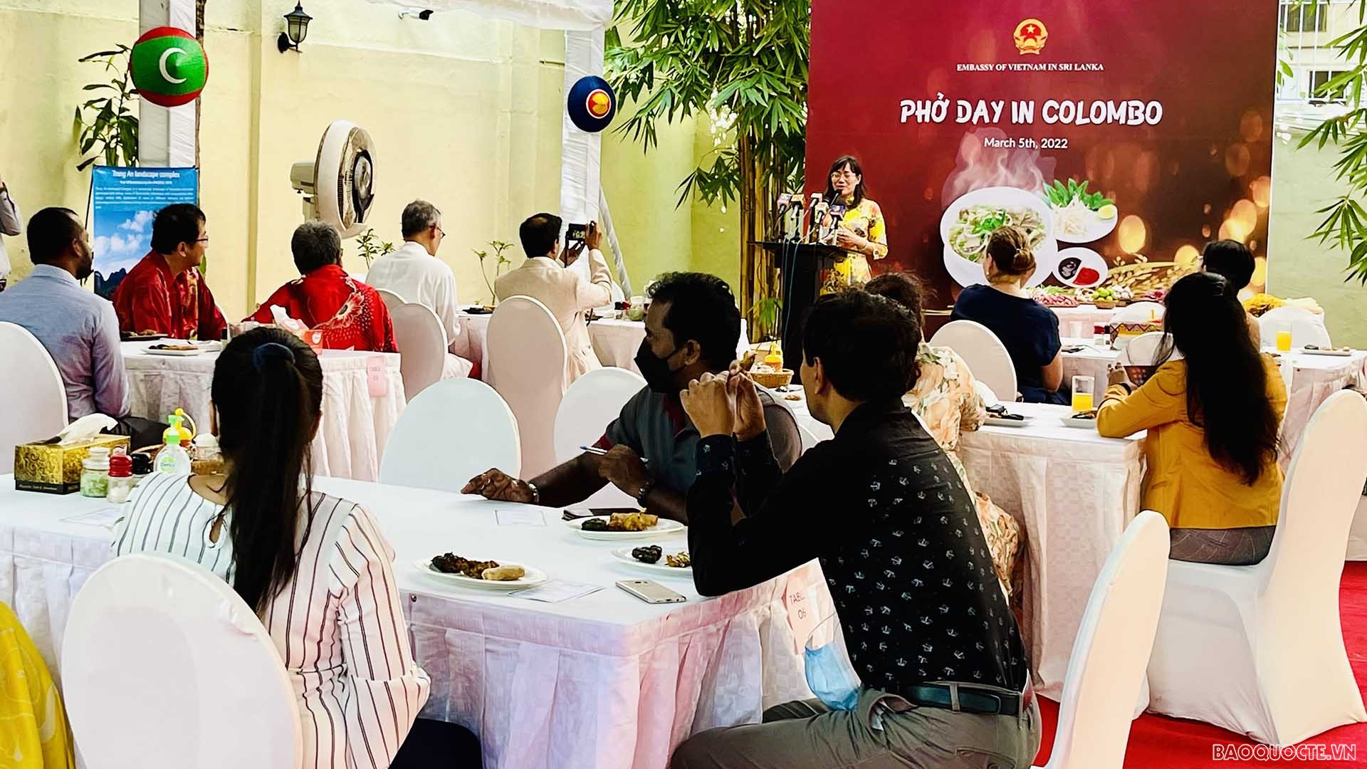 Toàn cảnh sự kiện.