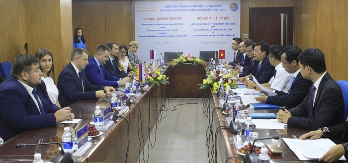 giao luu thanh nien viet nga phat trien len tam cao moi