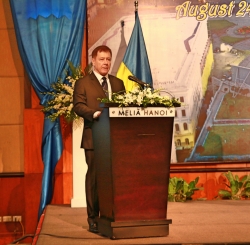 phong phu cac hoat dong cua nguoi viet tren the gioi mung tet doc lap