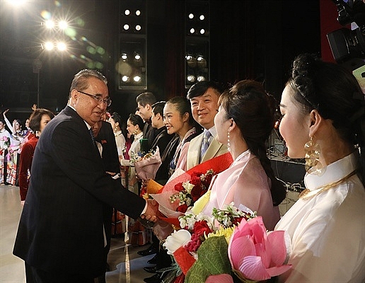 den trieu tien ngac nhien vi nghe thuat