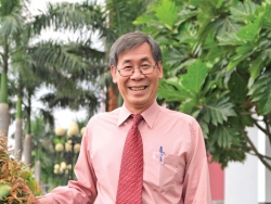 gstskh nguyen ngoc thanh tu mien que cat trang gio lao den hoi dong tham dinh khoa hoc ba lan