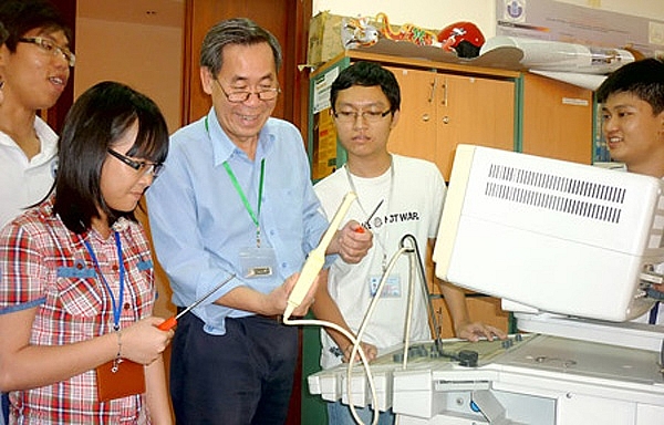 giao su vo van toi viet kieu muon sang tao san pham y khoa made in vietnam