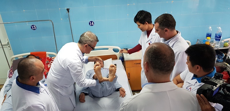 tphcm se ra mat chuoi phong kham da khoa do bac si cuba kham va dieu tri