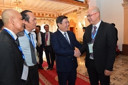 ovecof co hoi gioi thieu san pham cua doanh nghiep viet tu nhieu noi tren the gioi